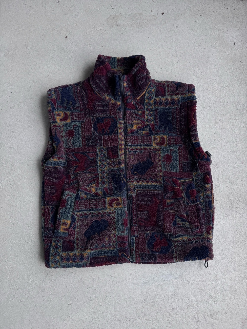 Men's Patterned Sherpa Vest in Burgundy Multi